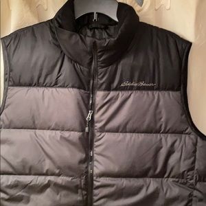 NWT Eddie Bauer Down Vest 550 fill black grey